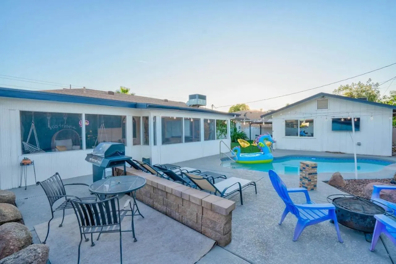Oak Scottsdale - Boho Scottsdale Oasis Getaway-Pool-Hottub-Zenroom 0*,  美国