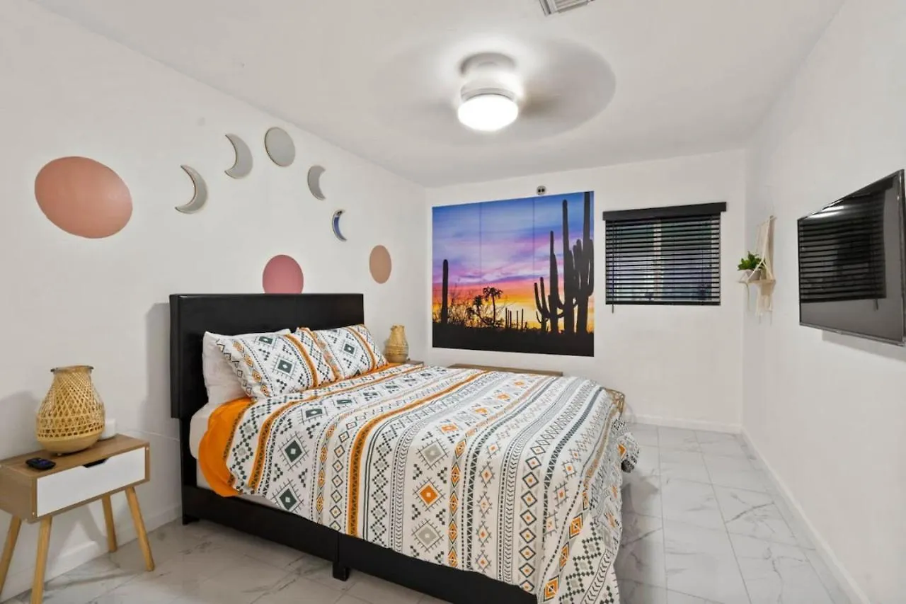 Dom wakacyjny Oak Scottsdale - Boho Scottsdale Oasis Getaway-Pool-Hottub-Zenroom Stany Zjednoczone Ameryki